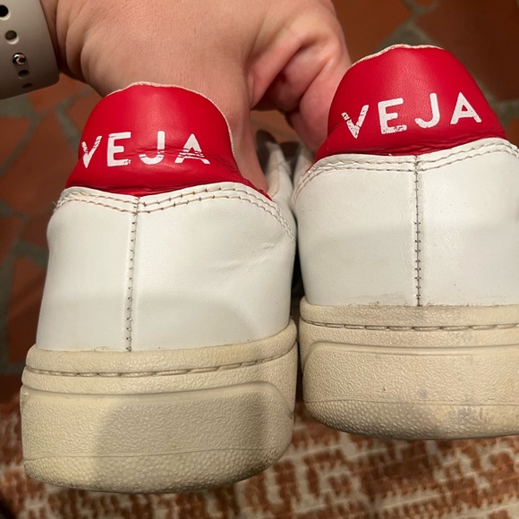 GUC Veja women’s sneaker V-12, size 38 - Picture 2 of 7